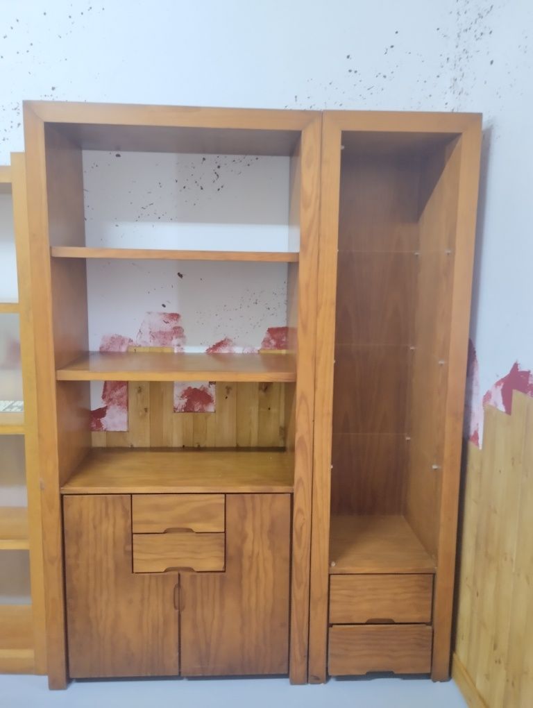 Móveis de sala em madeira maciça