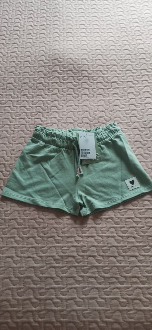 Spodenki/szorty dla dziewczynki, marki H&M, rozmiar 110