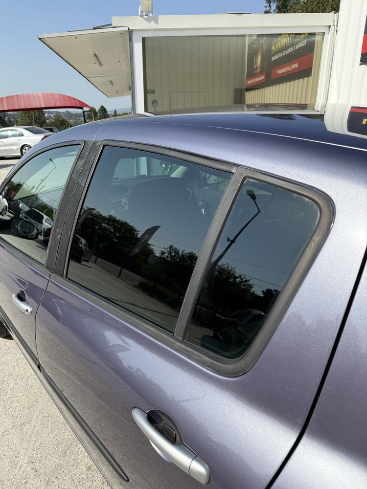 Renault Clio 3 - Automatico 1.5 Dci