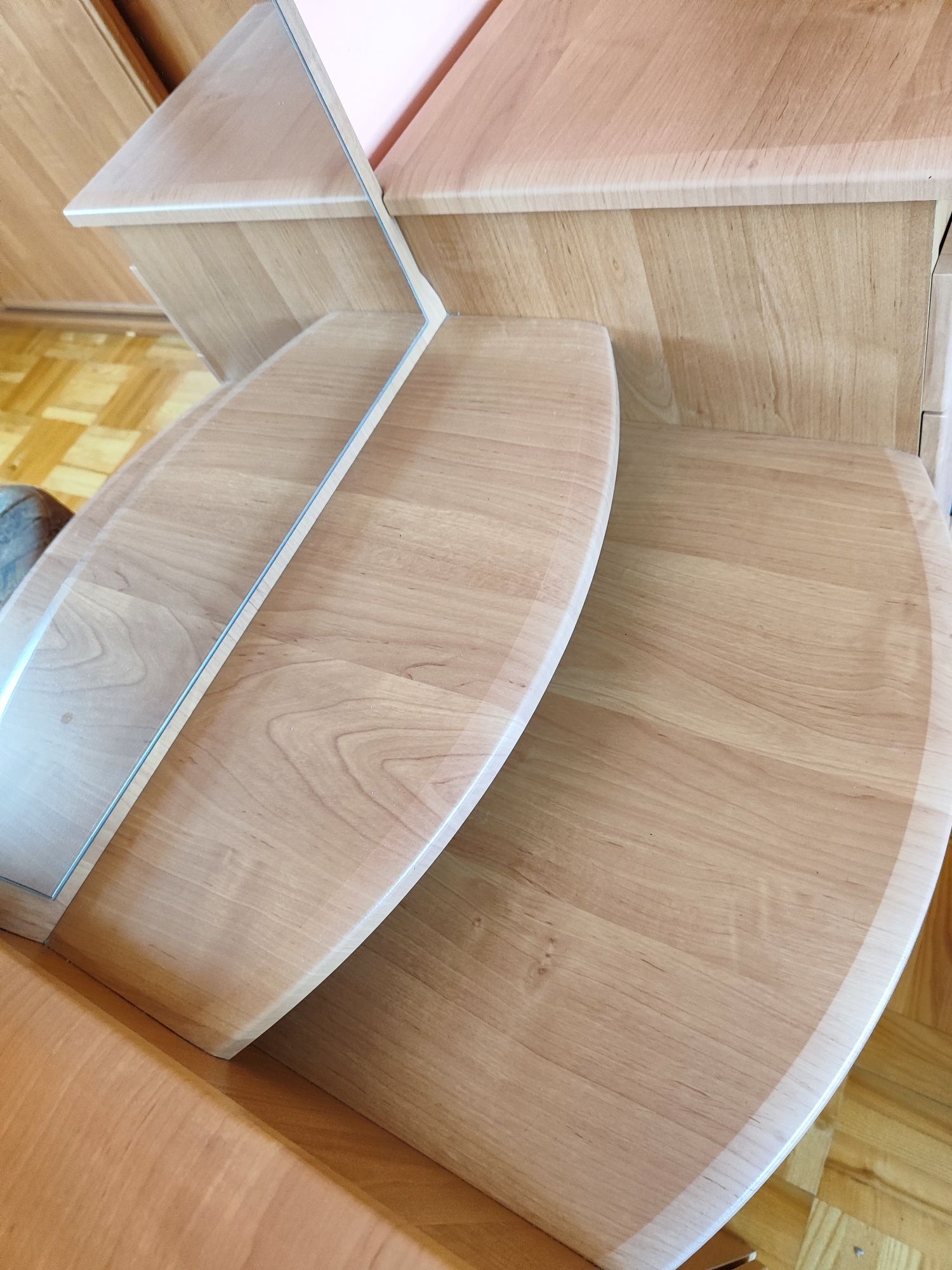 Toaletka z lustrem + pufa