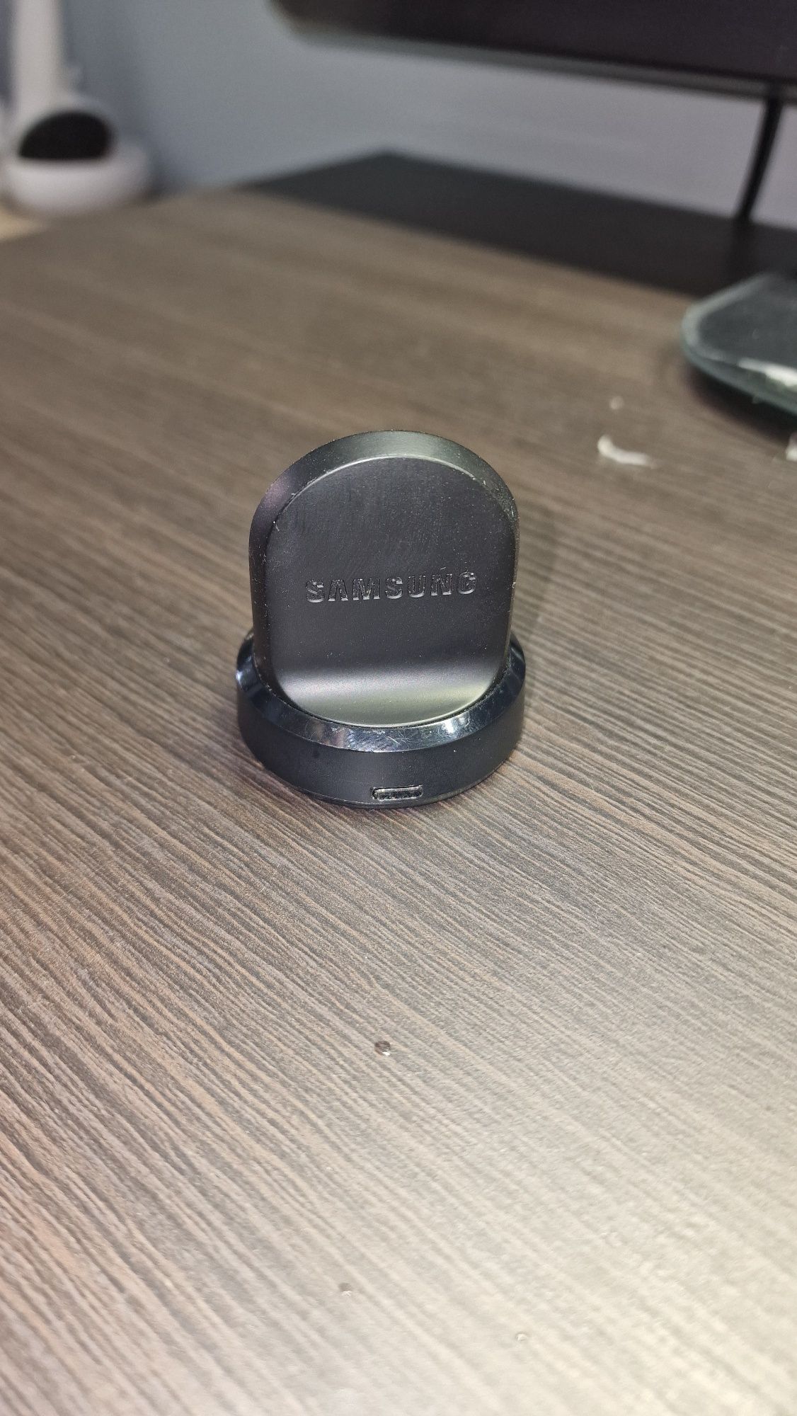 Ładowarka bezprzewodowa do samsung galaxy watch