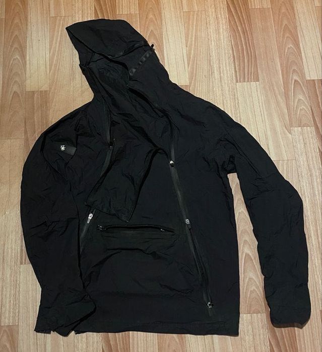 Вітровка riot division