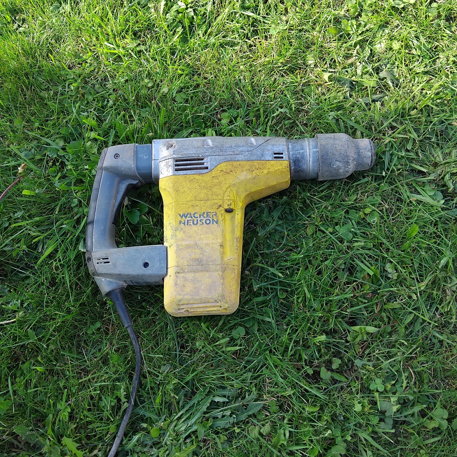 Młot wyburzeniowy Wacker Neuson Breaker EHB7 M