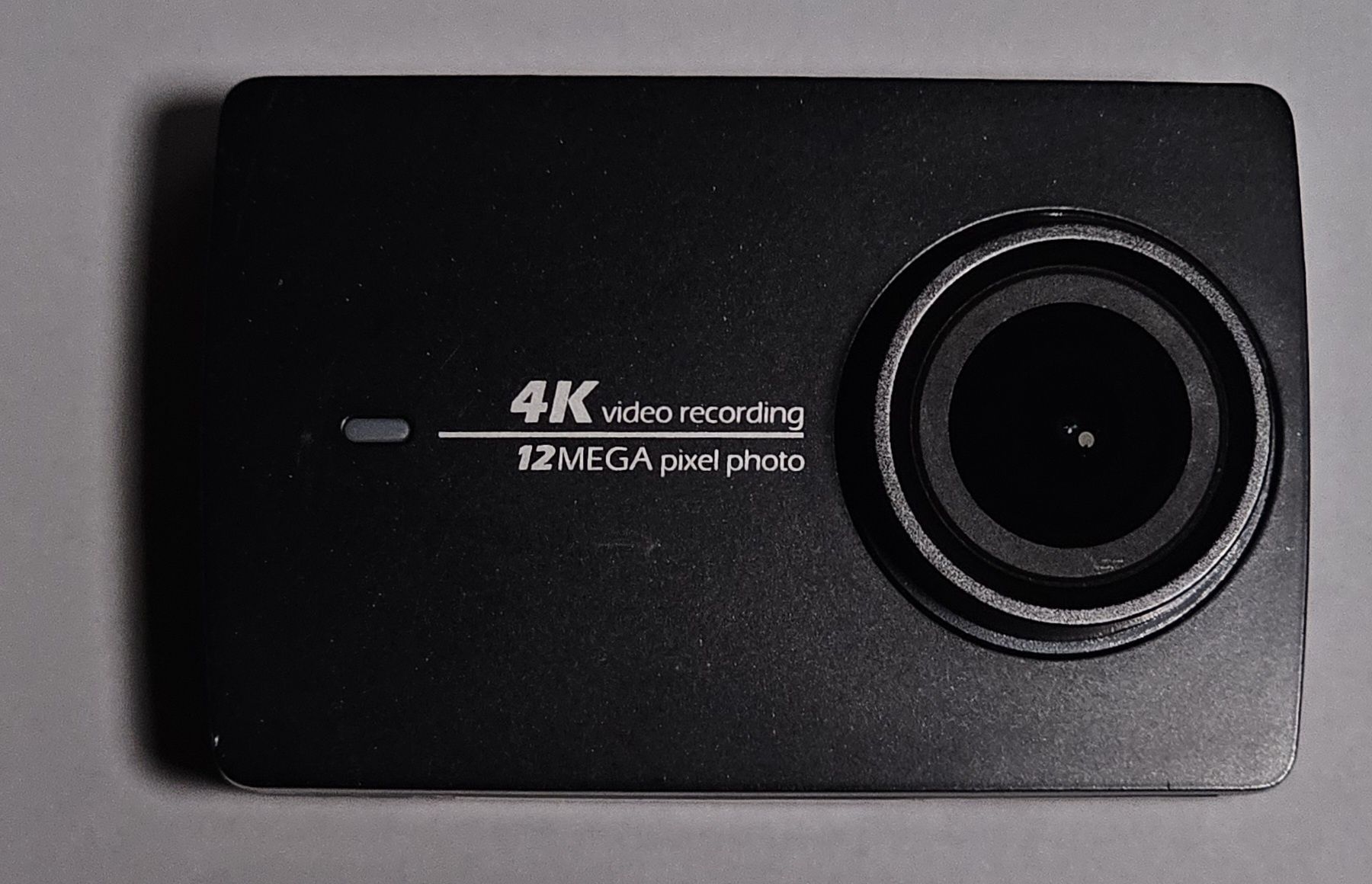 Видеокамера action camera Xiaomi Yi 4K YAS 1616 INT