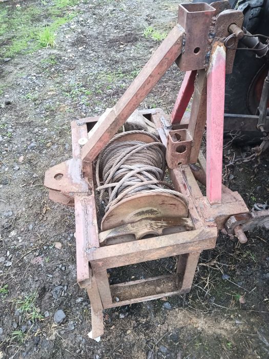 Лебідка на трактор