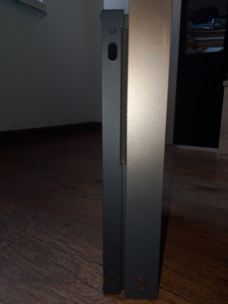 Konsola xbox one x