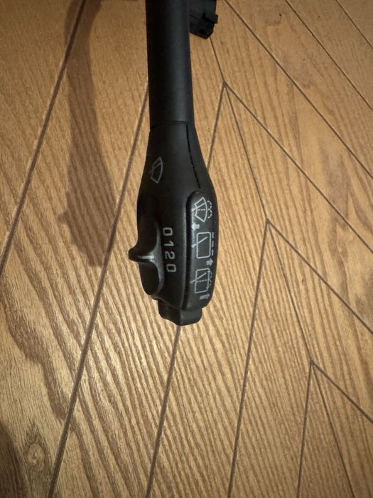 Manete limpa vidros e MFA 6K