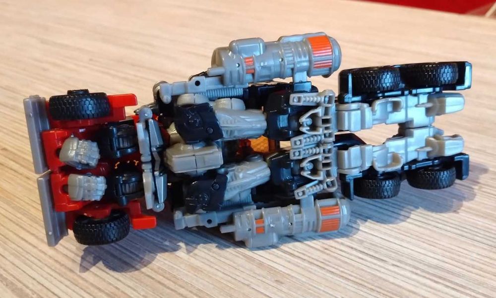 Transformers Optimus Prime Autobot Hasbro samochód robot