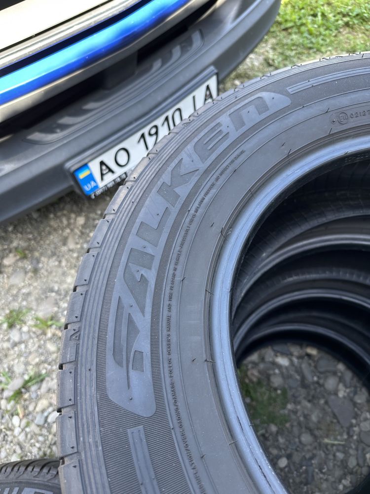 235/65/16c Falken Linam Vano 01