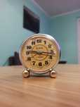 Budzik zegar Slava 11 Jewels sprawny vintage PRL zegarek używany