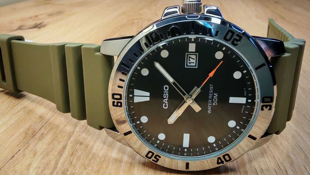 Годинник чоловічий casio mtp-vd01-3evudf