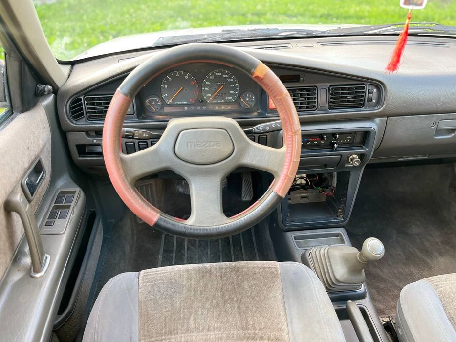 Продам Мазда 626 Mazda 626 1987p 2.0бензин