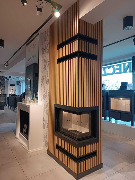 Kominek z boczną szybą i ramką stalową z montażem Kraków Katowice