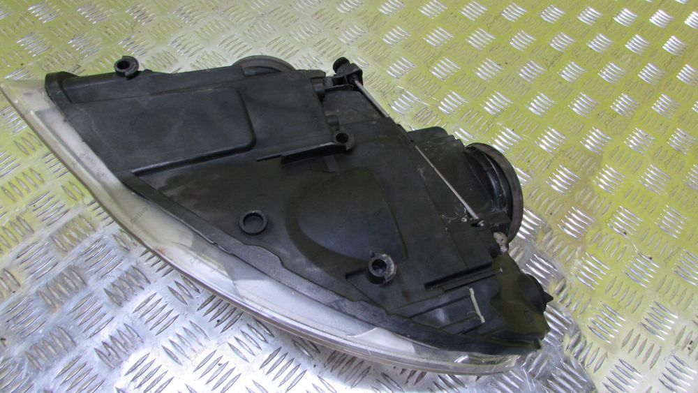 Фара права Touareg GP 2007-2010 Туарег правая фари таурег розборка