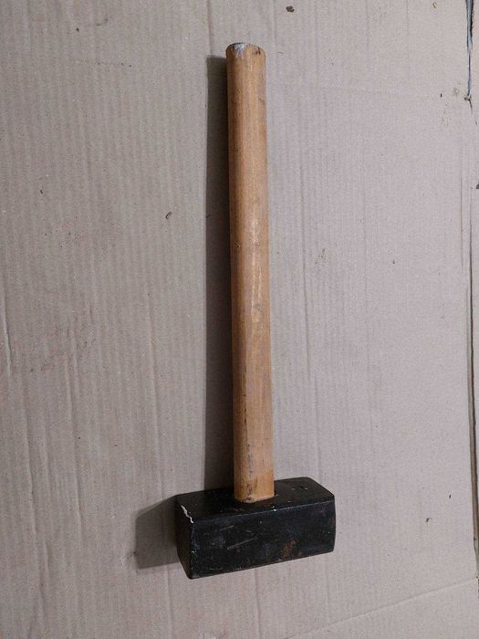 Сокира (нова) Інвентар садовий/кувалда бу