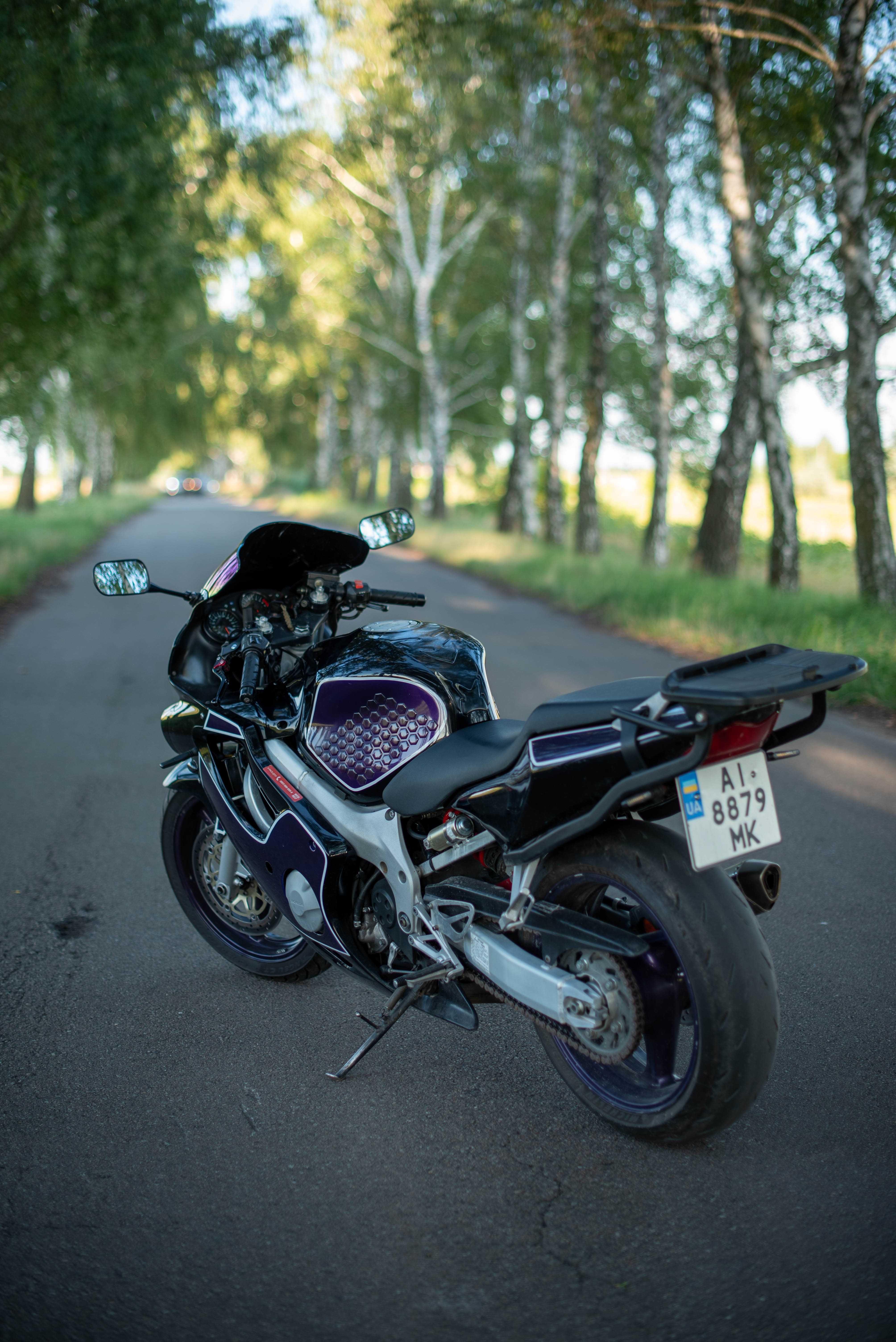 Honda CBR600 f4 2000