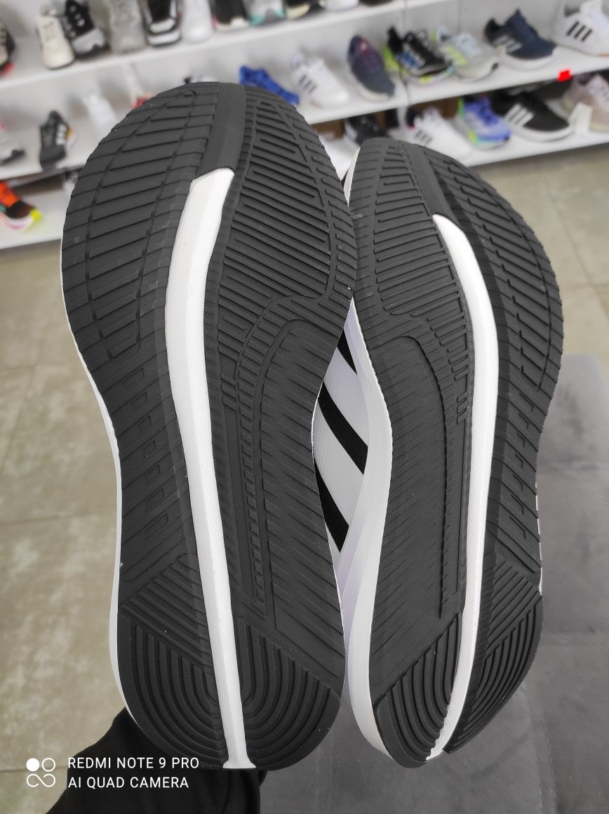 ОРИГІНАЛ 100% Кросівки Adidas Galaxy 7 Running Black ID8760 44