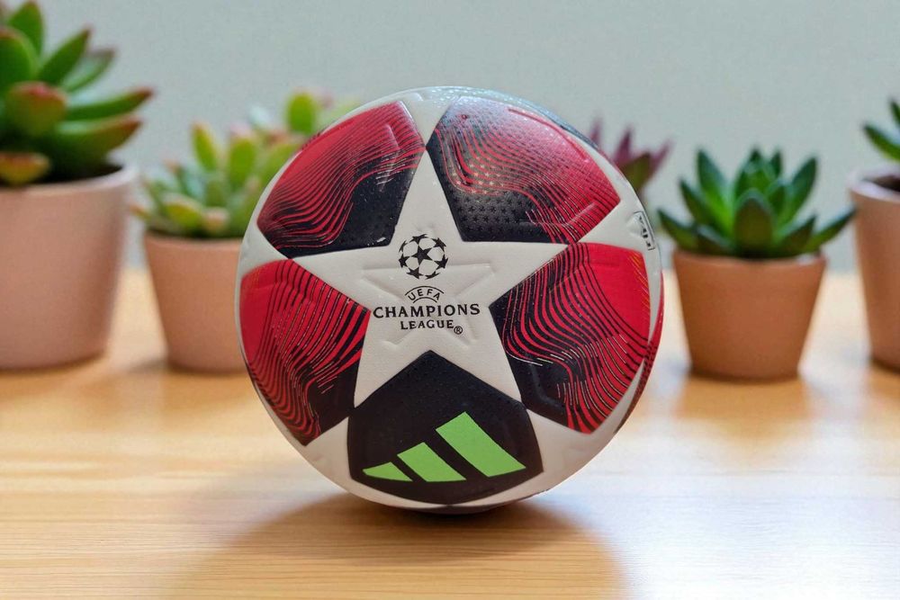 Футбольный мяч Адидас Лига чемпионов 2025, 5 размер, РОСПРОДАЖА!