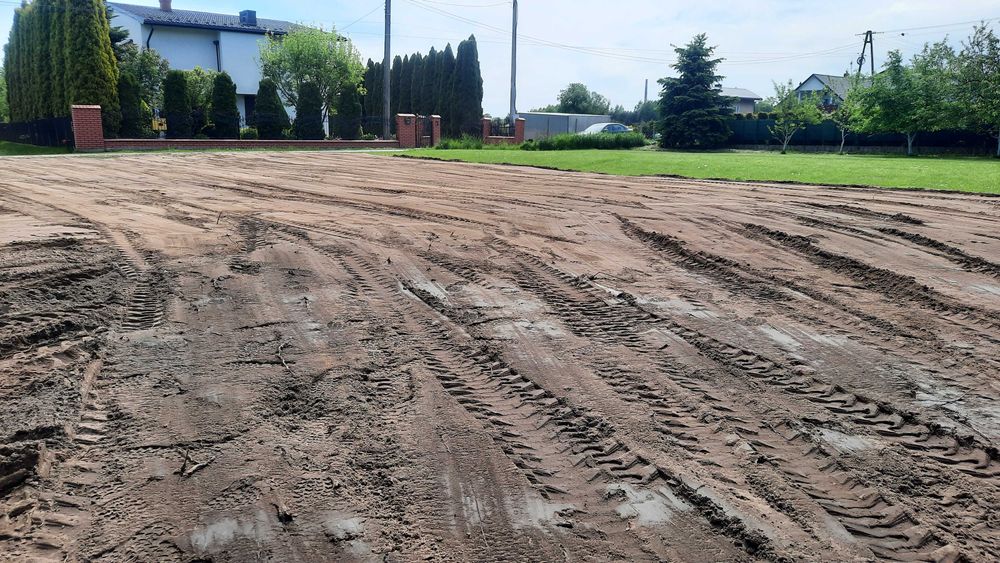 Równanie Terenu, Niwelacja Działki, Kamień Ziemia, Usługi Bobcat