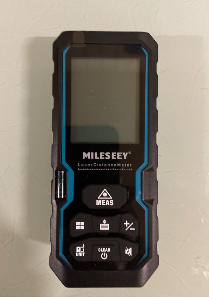 Medidor de distancias digital laser