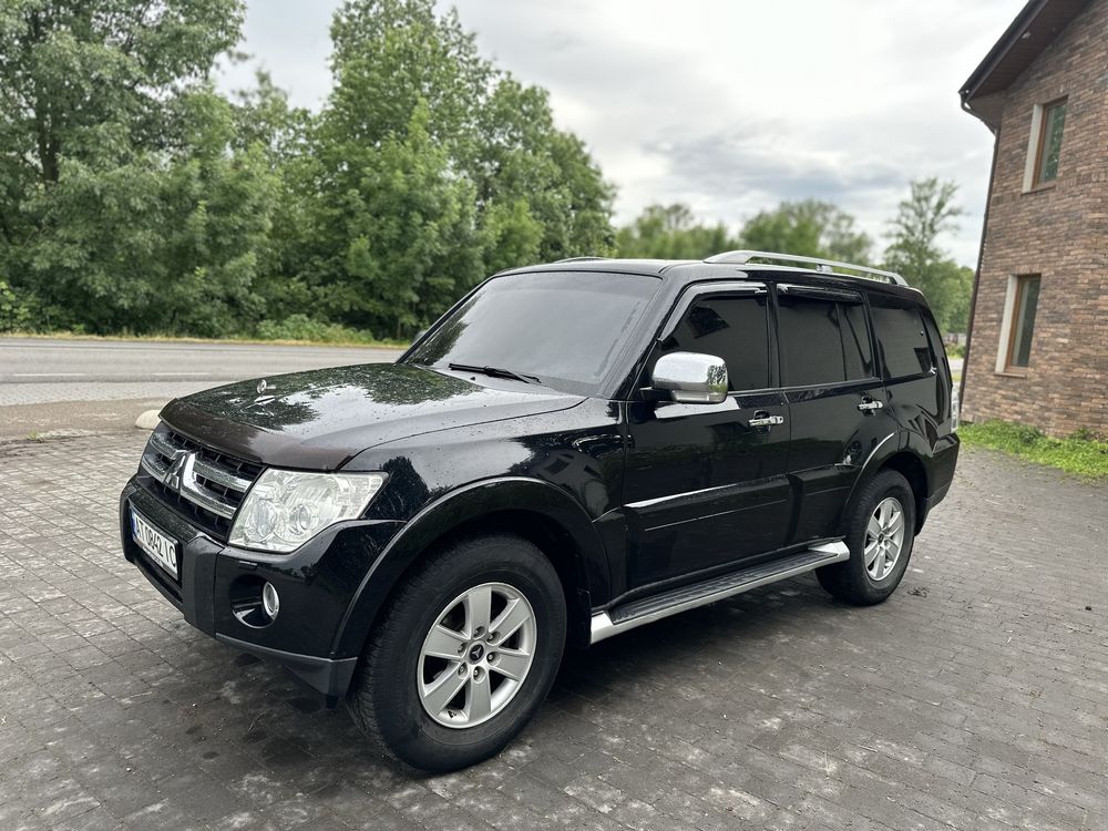 Mitsubishi Pajero Wagon