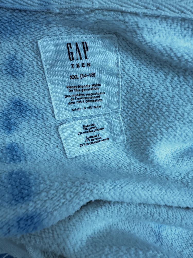 Krotka bluza gap