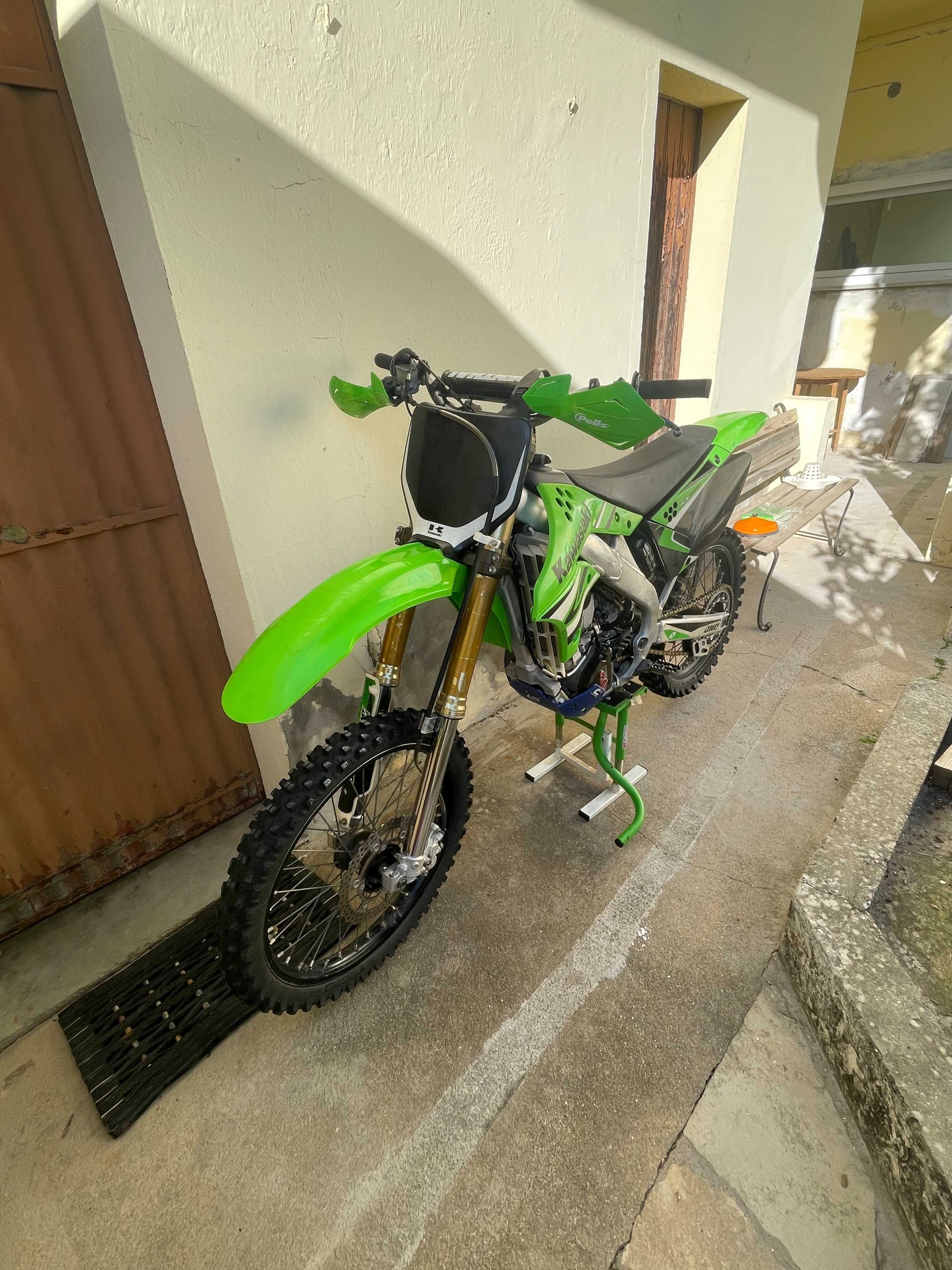 Kawasaki KXF 250 Matriculada