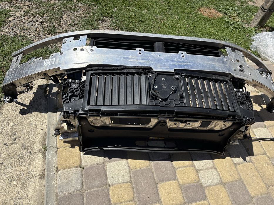 Установча комплектна Mercedes W214 в наявності