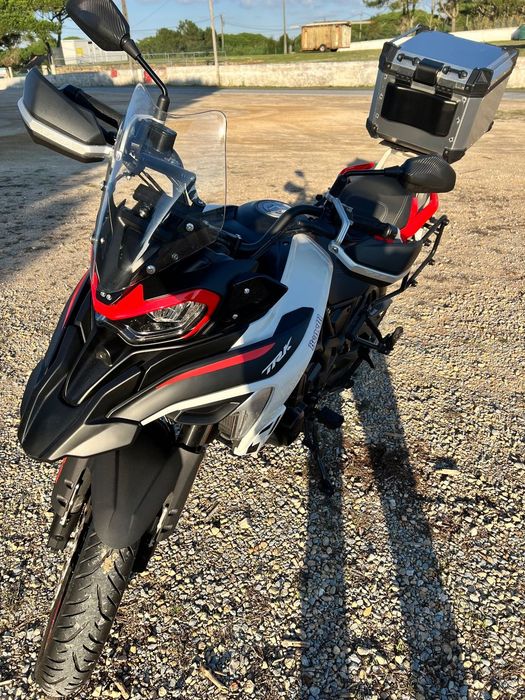 Benelli TRK 702 X
