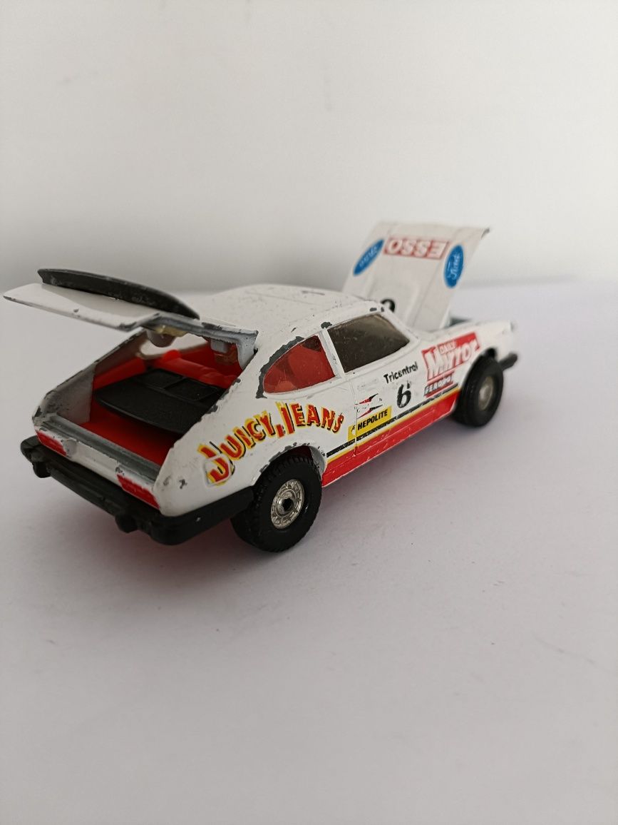 Resorak Corgi Ford Capri