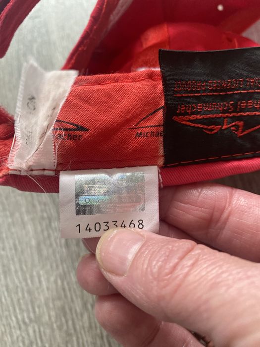 Ferrari szapka z daszkiem