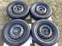 Продам комплект коліс 185/65R14 з дисками