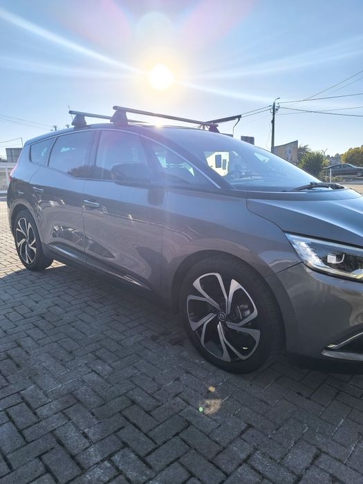 Grand Scenic 1.7 Blue dCi de 150 cv