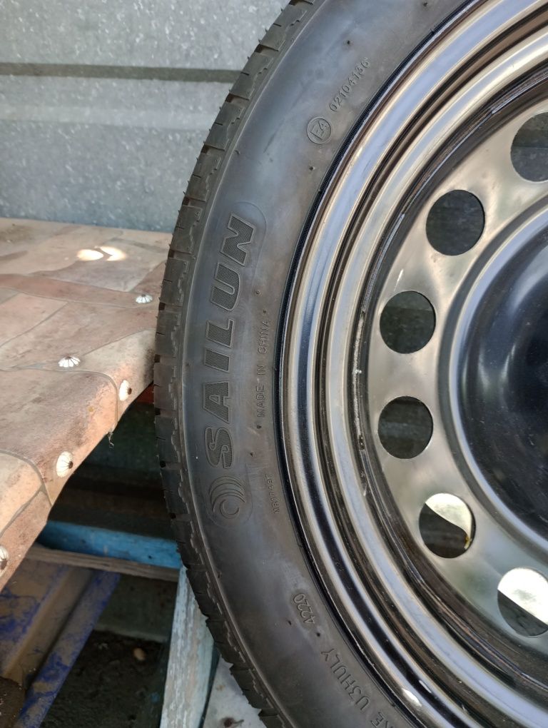 Продам шину (запаска на авто т125/80 р17