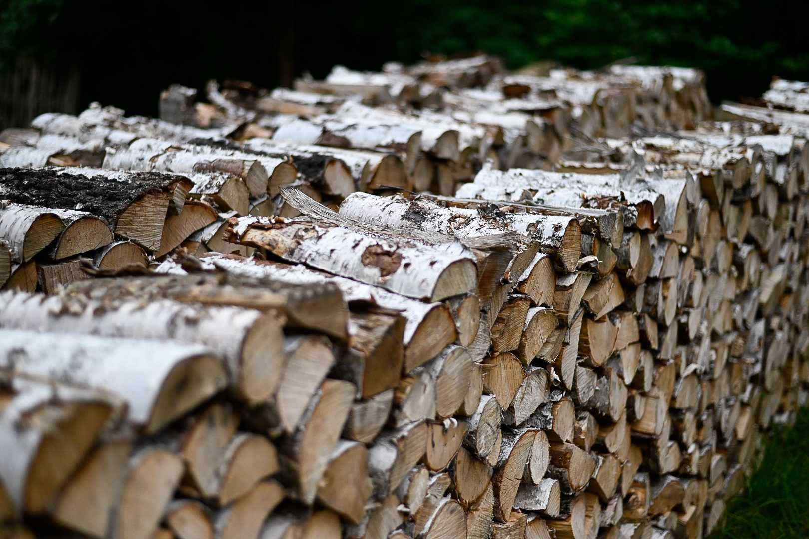 Drewno Kominkowe Sezonowene Dowóz Gratis Drewkom