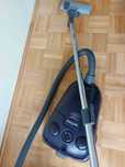 Odkurzacz Philips Mobilo Plus, 1700 W, worki gratis, stan bardzo dobry