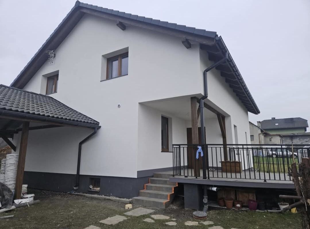 Elewacje izolacje ścian fasady docieplenia starych i nowych budynków
