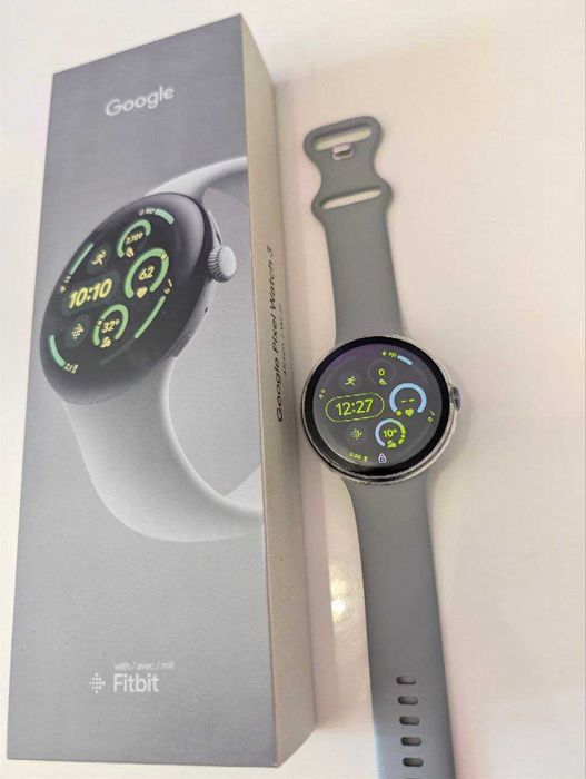 Google Pixel Watch 3 (45 mm) w kolorze matowym zielonoszarym