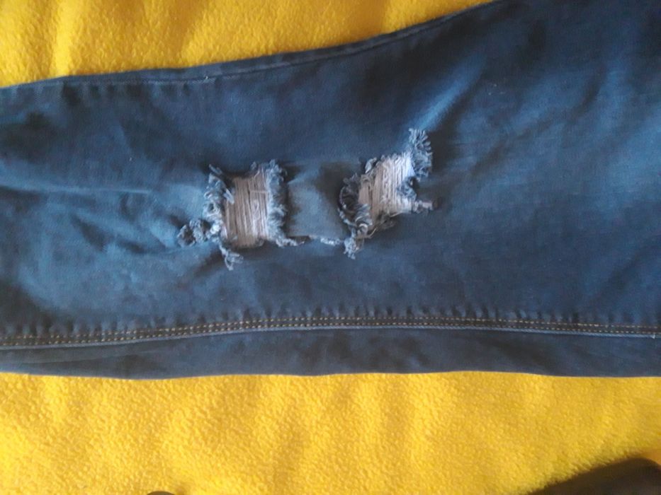 Śliczne spodnie jeansy skinny rozmiar 42/44/46  2XL   New Look