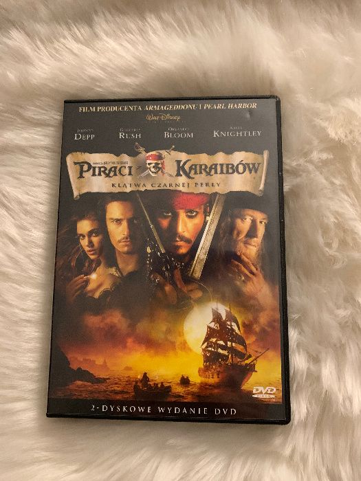 Piraci z Karaibow Klatwa czarnej perly i skrzynia umarlaka DVD