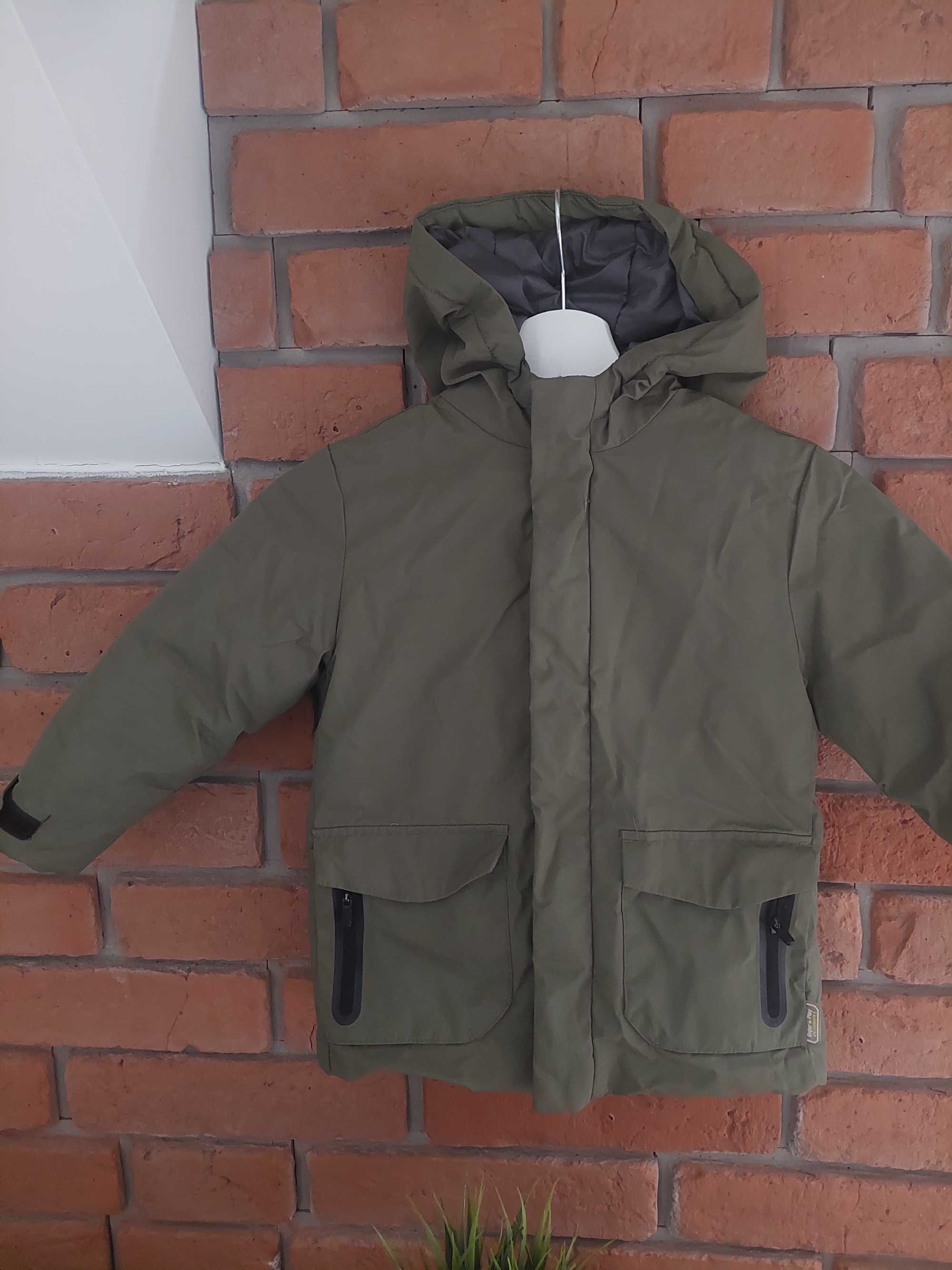 Zimowa parka Zara r.104 stan bardzo dobry