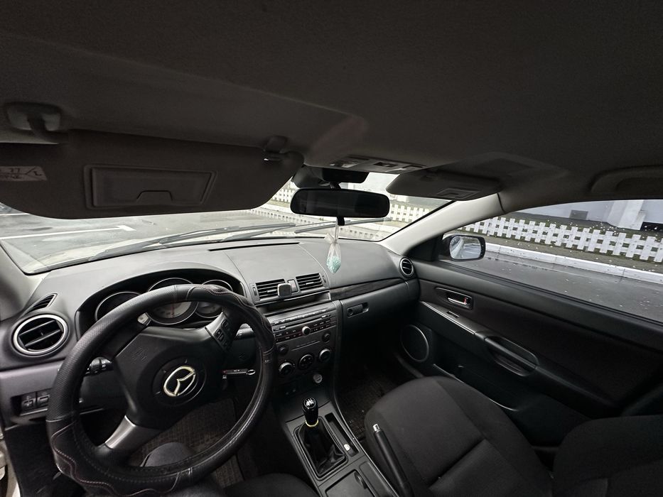 Продам Mazda3 2007