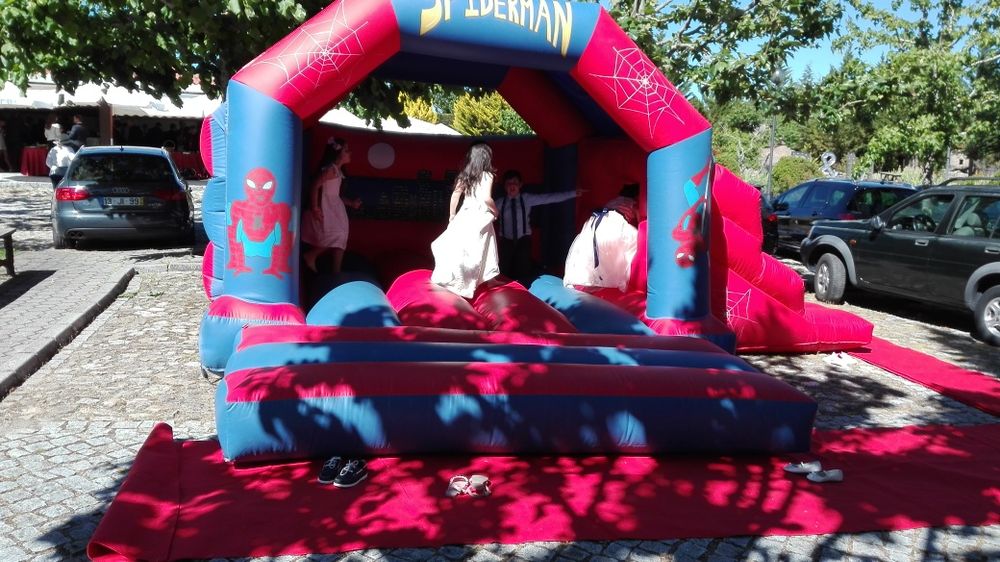 Vendo insuflável  Spiderman