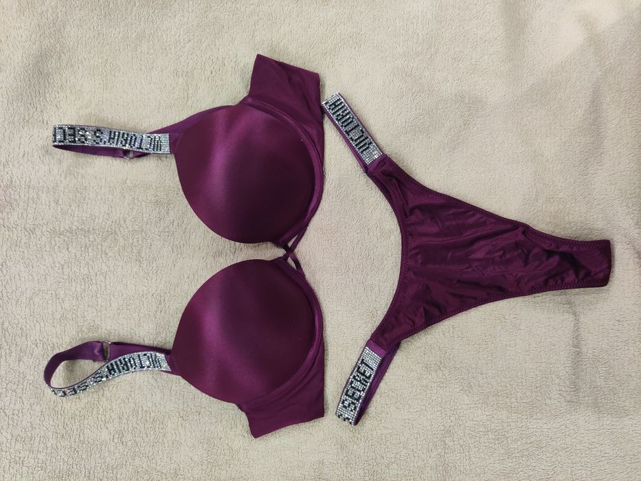 Комлект білизни Victoria's Secret оригінал зі стразами 32С