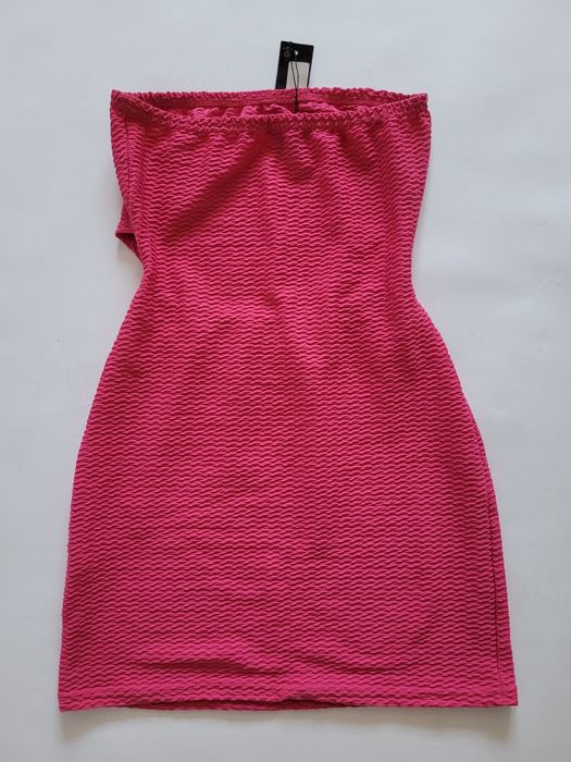 Nowa różowa krótka obcisła sukienka mini z wycięciami S 36