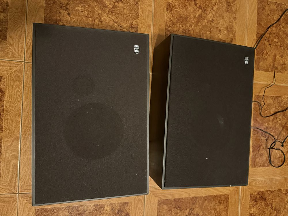 Par de Colunas GRUNDIG Box CT 300 aP