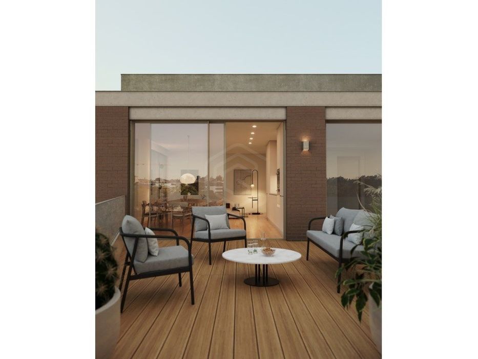 Apartamento T3 novo em S. Felix da Marinha com varanda