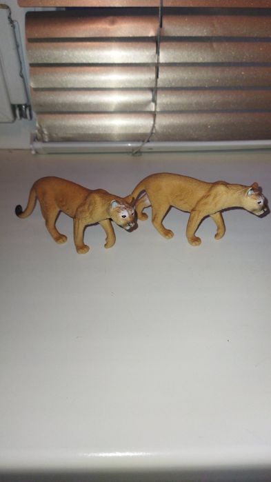 Фігурки schleich, шляйх. Слон, леа, кінь, динозавр