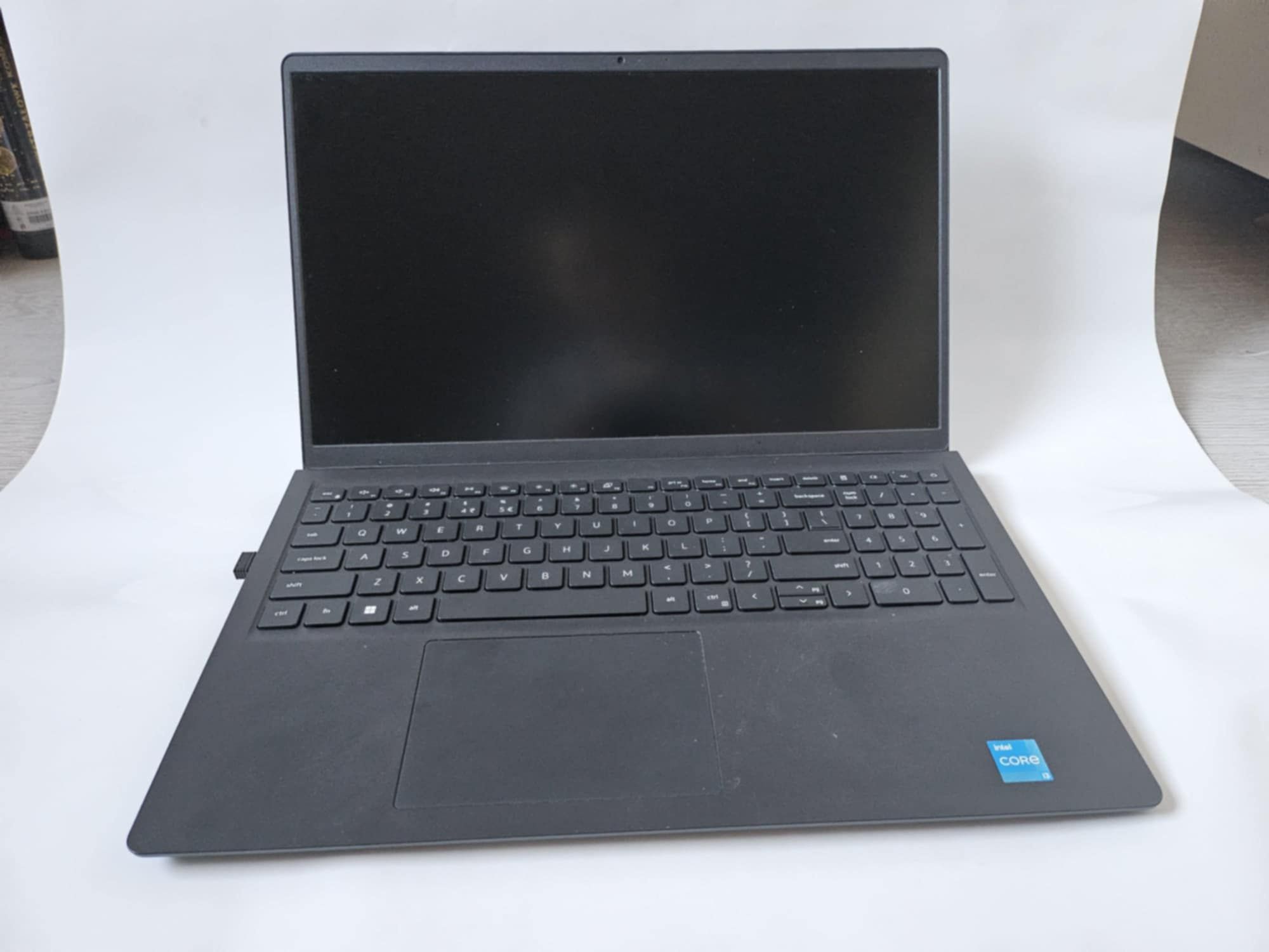 Laptop Dell Vostro 15 3510