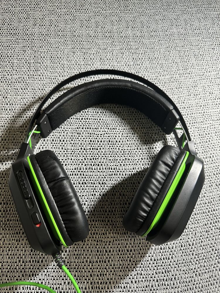 Геймерские наушники Razer Electra V2